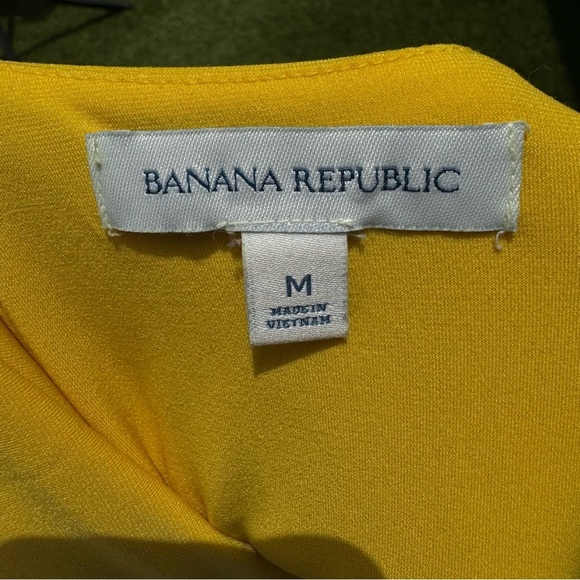 Banana Republic Yellow Fitted Sleeveless Tank Top - Picture 6 of 8